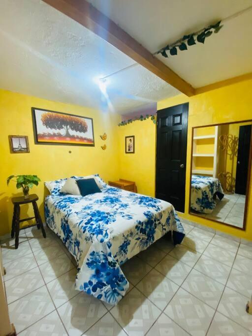 Casa Camilo - Cozy, Beautiful And Nice Separe Room 산미겔데아옌데 외부 사진